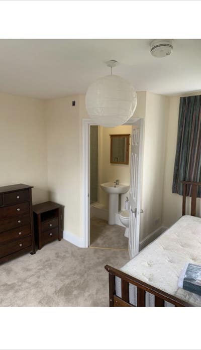 Ensuite Double  Bedroom- City Centre  Main Photo