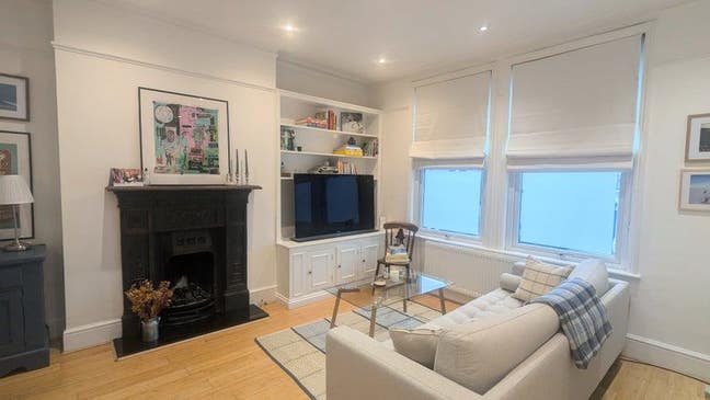 Large room with own bathroom £1,000 in Streatham Main Photo