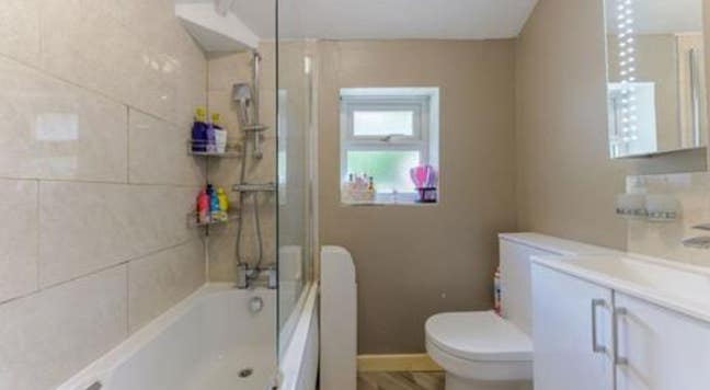 Double Room in Smethwick to let Main Photo
