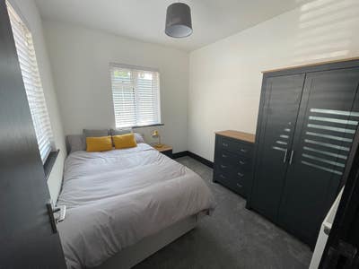 Double room to rent Main Photo