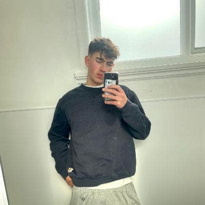 Student Male seeks a double room Main Photo