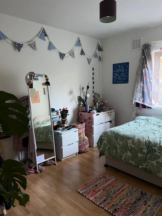Still Available - Large Room in Islington N1 Main Photo
