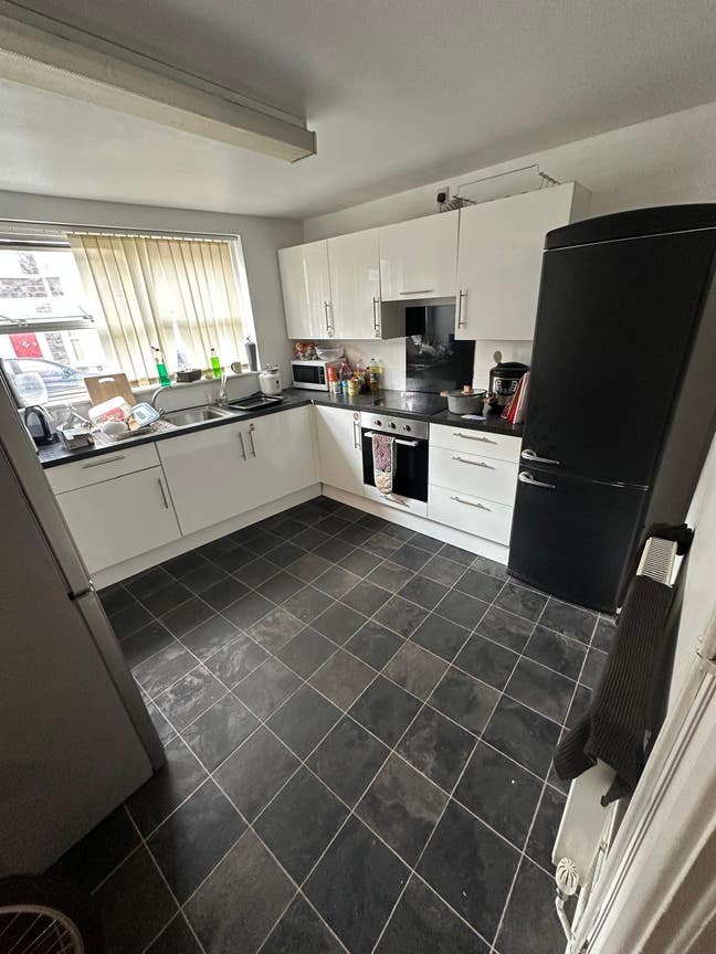 1 Double Ensuite Room. Main Photo