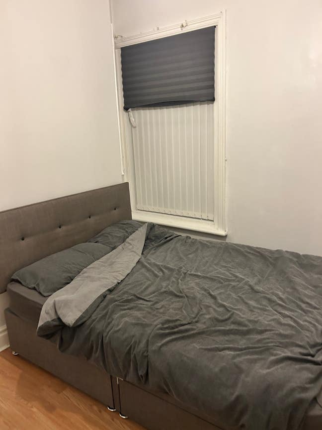 Room available  Main Photo