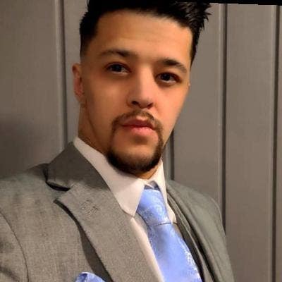 A little bit about myself , My names Darren, ... Main Photo