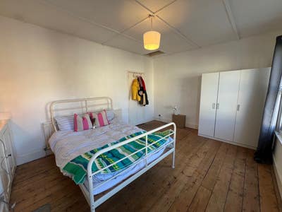 Large double room in Streatham Main Photo