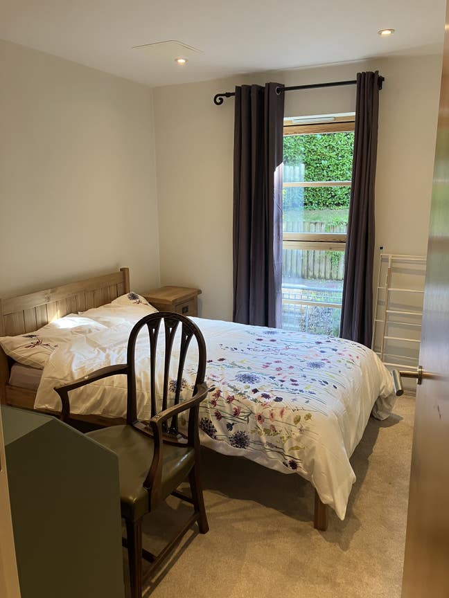 Double room to let Main Photo