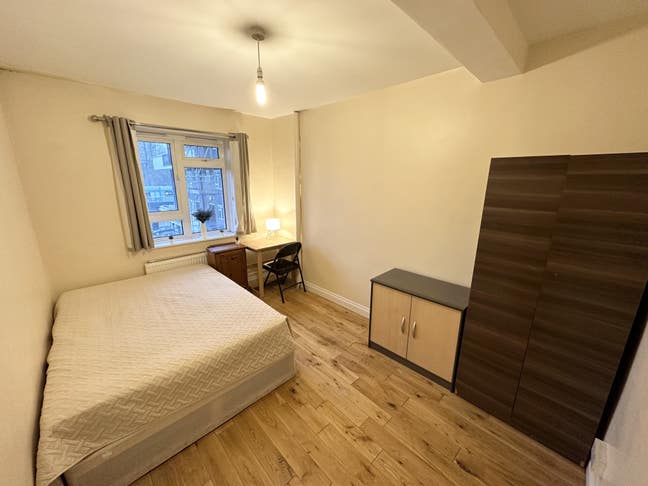Room in 3bed on City Road, Angel - Sept Main Photo
