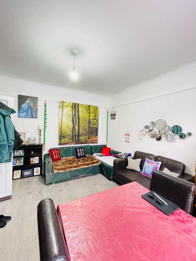Double Room in Manor Park Main Photo