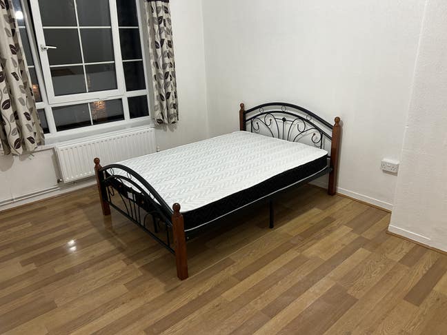 Big Double Room Hackney Main Photo