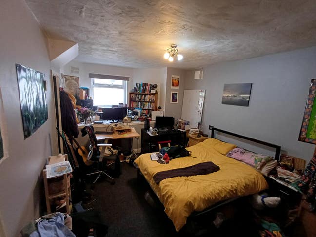 Double Bedroom in Didsbury Main Photo
