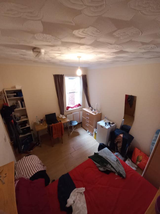 *Double Room in The Bronx, sorry Lower Portswood!* Main Photo