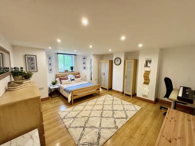 Great Post-Grad House, Headingley- Bills Inc Main Photo
