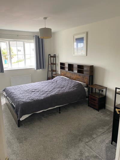 Calm quiet family home to share with landlady  Main Photo