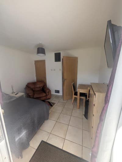 Single room  Main Photo