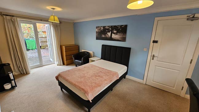 ☀️ Come and join our new house share Main Photo