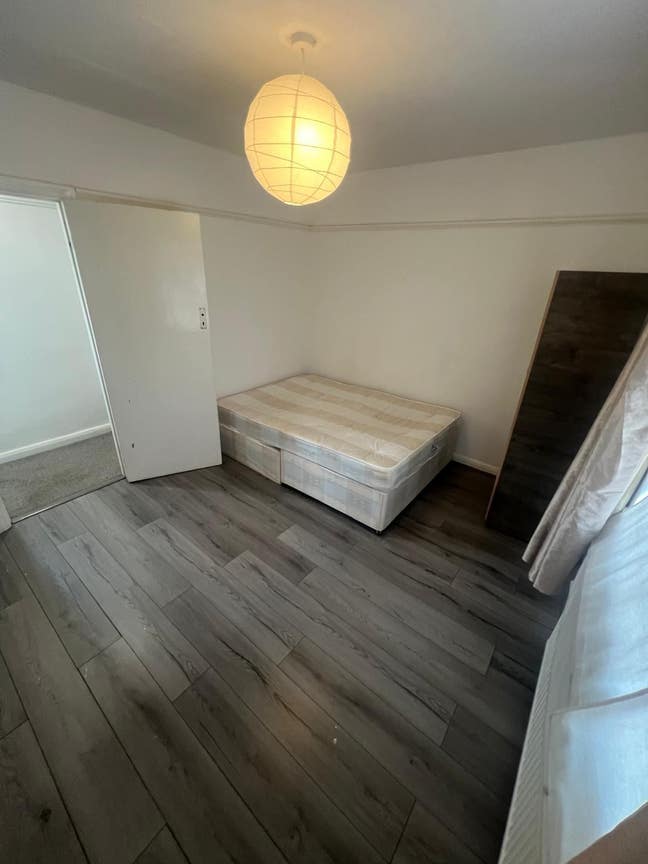 Large double room Sydenham  Main Photo
