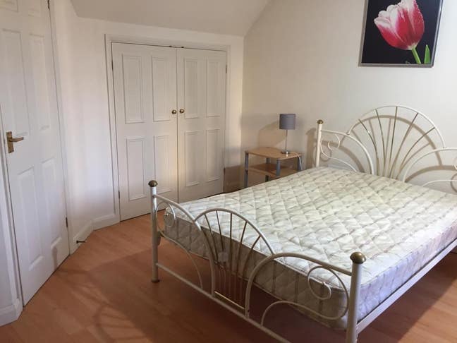 En-suite Master bedroom over two floors, Ramsgate  Main Photo