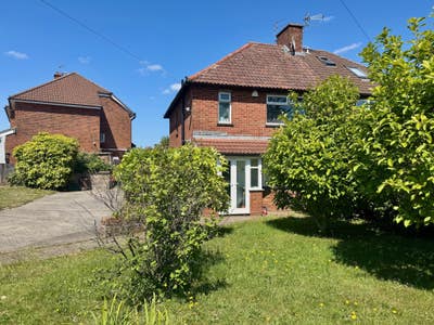Whole house to rent in Southmead Main Photo