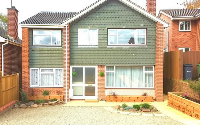 2 Rooms Available for Rent - Monarch Drive Main Photo