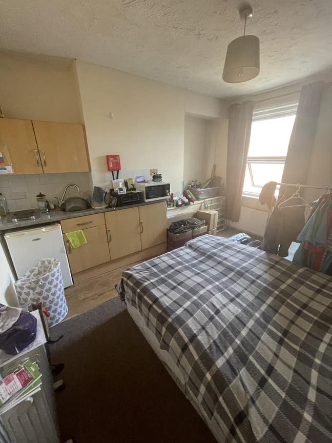 Modern Double Ensuite Room in Bournemouth Centre Main Photo