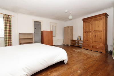 🔥 Last 2 Rooms! Canary Wharf | Garden  Main Photo