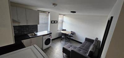 556 Stoney Stanton road flat B  Main Photo