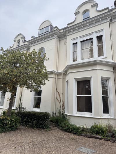1 bedroom available in Binswood Avenue Main Photo