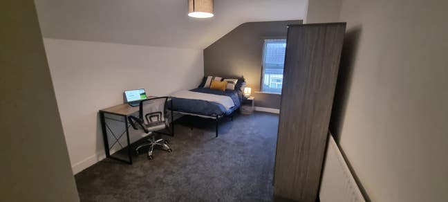 Large, double En-suite Room. Main Photo