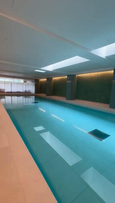 Brand New Fully Furnished 2-Bed Apartment!!  Main Photo