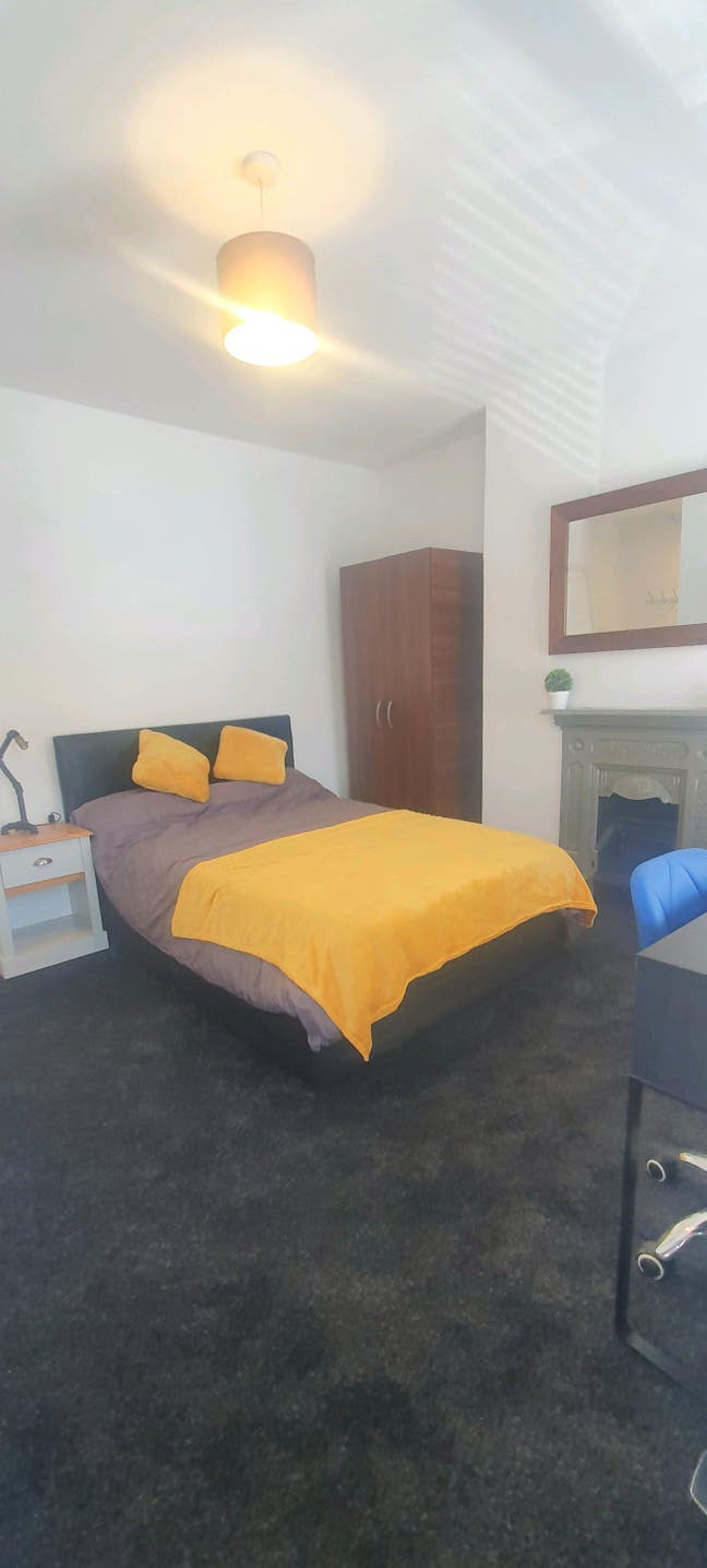Brand New Self Contained Flat With-in a HMO Main Photo