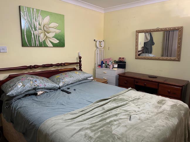 2 double rooms in 3 bedroom property to rent Main Photo
