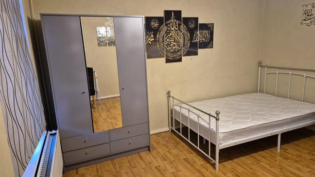 1 double room in CB5 Main Photo