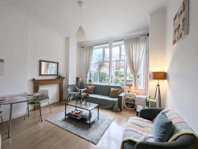 Phenomenally Located One Bed Flat- NW6 Main Photo