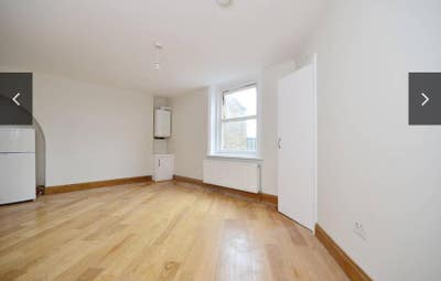 Brixton SW9 – Studio Flat Share  Main Photo