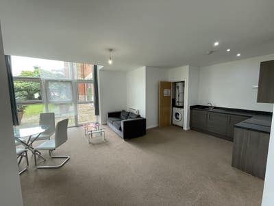 Ground floor one bedroom apartment Old Trafford Main Photo