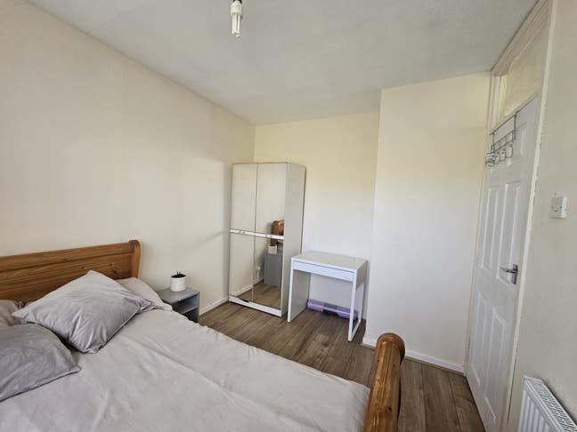 Premium Professional House Share Main Photo
