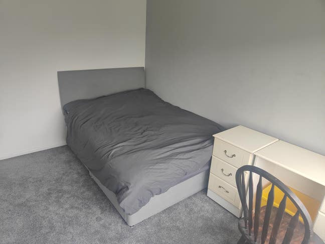 Room to rent in a Chilled House. Main Photo