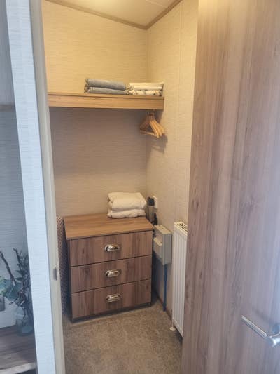 Lodge to let on holiday park  Main Photo