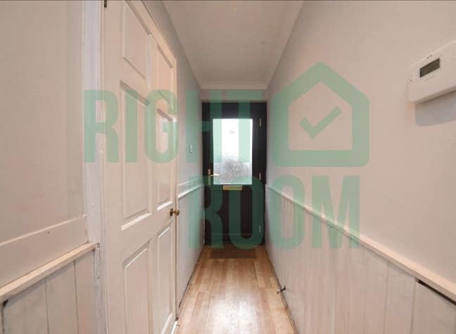 Spacious 5-Bedroom Property in the Heart of N7 Main Photo