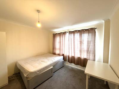 Flat share in central Southsea via Agent Main Photo