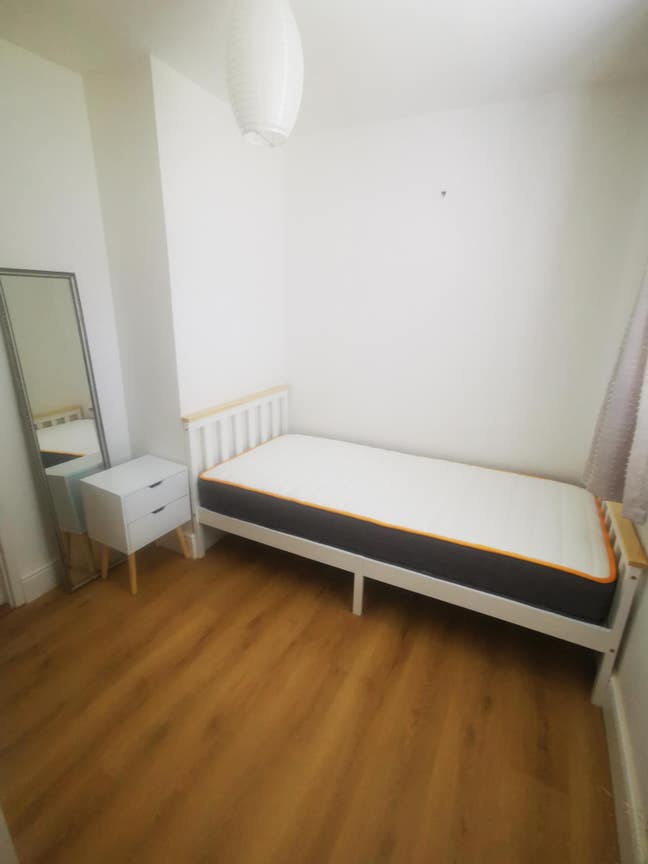 Single room available in Cherry Hinton  Main Photo