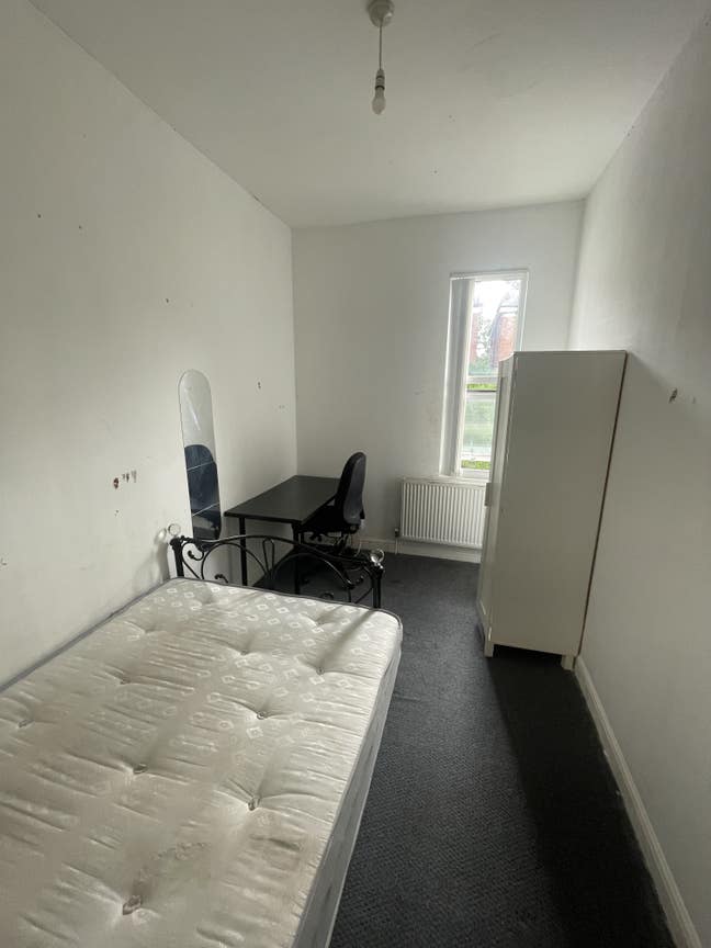 Cheap Room in CV1 from £450pcm Main Photo