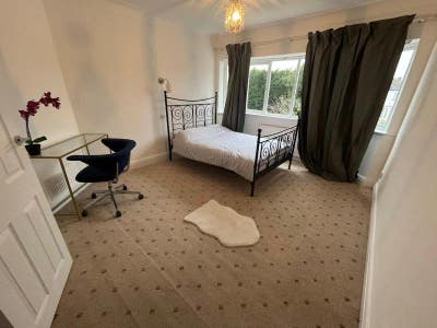 Studio-Rooms I Edgware Main Photo