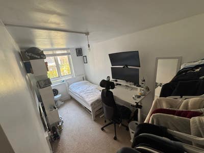 St Pancras, 4 Bed House, Live In Landlord  Main Photo