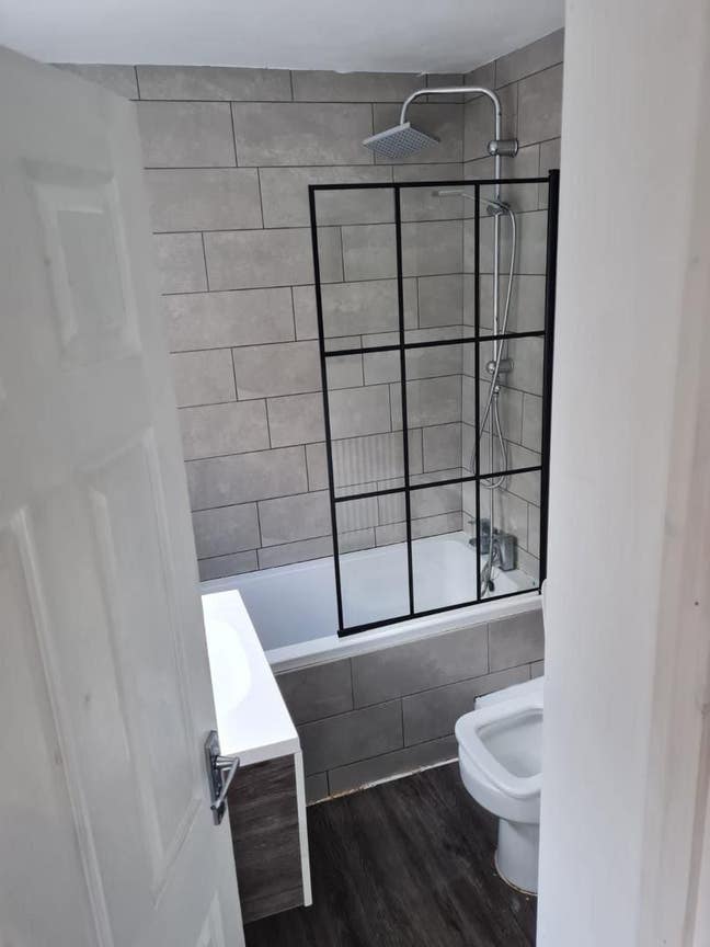 Modern 3 Bed Home Main Photo