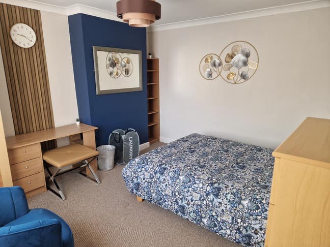 Double Room, Near Cobalt Park & Metro, Bills inc Main Photo