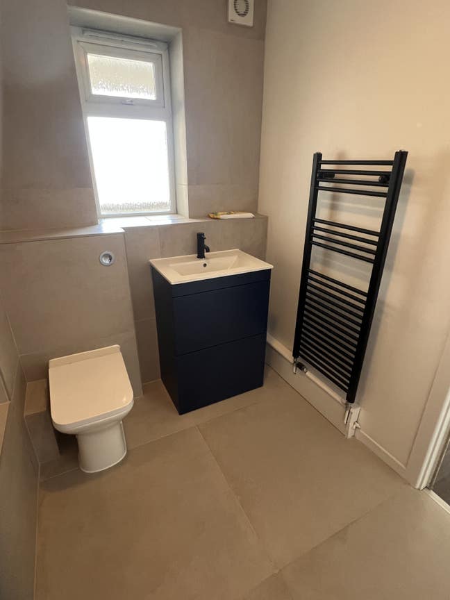  2 bed flat share, cheap bills approx £50 Main Photo