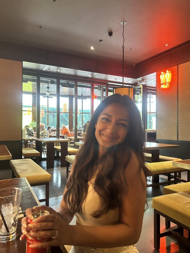 i am a female aged 23 looking for a single or... Main Photo