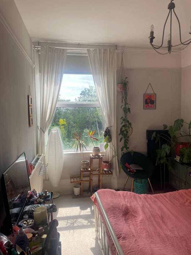 Chill South East flat Main Photo